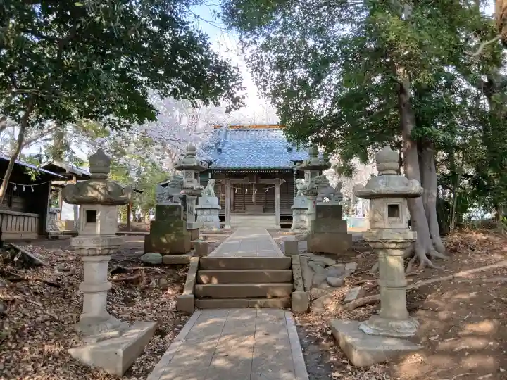 大宮神社の{uncategorized: "未分類", other: "その他", undefined: "問題あり", building: "その他建物", grave: "お墓", sacred_gate: "鳥居", guardian: "狛犬", statue: "像", buddha: "仏像", history: "歴史", nature: "自然", garden: "庭園", animal: "動物", pagoda: "塔", temizu: "手水舎", mountain_gate: "山門・神門", sanctuary: "本殿・本堂", subordinate: "末社・摂社", art: "芸術", scenery: "景色", jizo: "地蔵", ema: "絵馬", goshuin: "御朱印", omikuji: "おみくじ", items: "授与品その他", amulet: "お守り", goshuincho: "御朱印帳", eats: "食事", festival: "お祭り", votive_dance: "神楽", shichigosan: "七五三参", wedding: "結婚式", experience: "体験その他", initially: "初詣", around: "周辺", anti_infection: "感染症対策"}