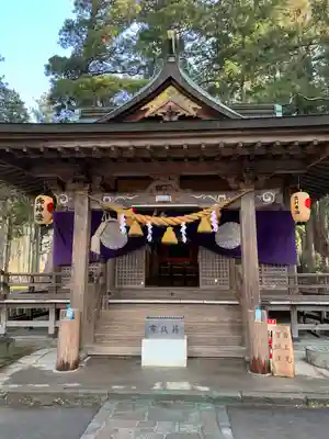 宇奈岐日女神社の本殿・本堂