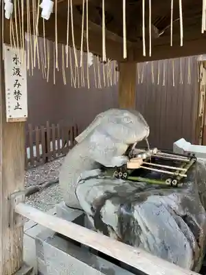調神社の手水舎