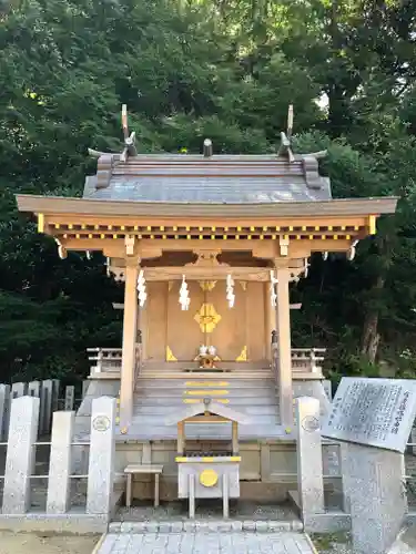 四條畷神社の末社・摂社