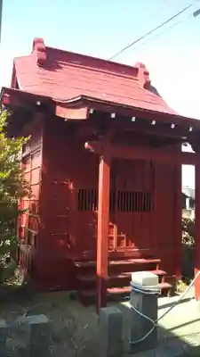 小沢稲荷神社の本殿・本堂