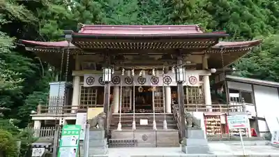 青麻神社の本殿・本堂