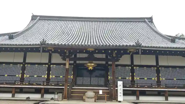 仁和寺の本殿・本堂