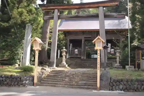 鳥海山大物忌神社蕨岡口ノ宮の鳥居