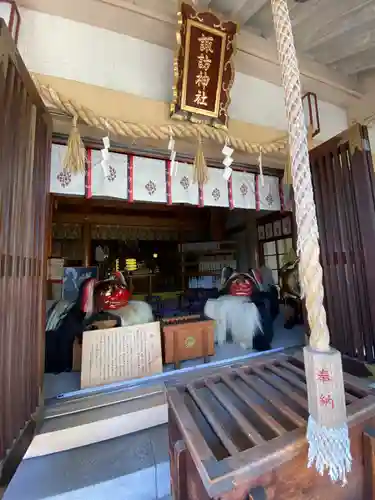 諏訪神社の本殿