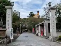 蓮馨寺の山門・神門
