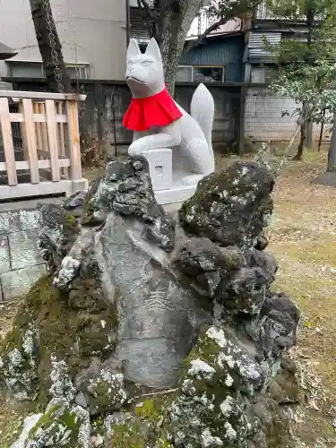 靍護稲荷神社の{uncategorized: "未分類", other: "その他", undefined: "問題あり", building: "その他建物", grave: "お墓", sacred_gate: "鳥居", guardian: "狛犬", statue: "像", buddha: "仏像", history: "歴史", nature: "自然", garden: "庭園", animal: "動物", pagoda: "塔", temizu: "手水舎", mountain_gate: "山門・神門", sanctuary: "本殿・本堂", subordinate: "末社・摂社", art: "芸術", scenery: "景色", jizo: "地蔵", ema: "絵馬", goshuin: "御朱印", omikuji: "おみくじ", items: "授与品その他", amulet: "お守り", goshuincho: "御朱印帳", eats: "食事", festival: "お祭り", votive_dance: "神楽", shichigosan: "七五三参", wedding: "結婚式", experience: "体験その他", initially: "初詣", around: "周辺", anti_infection: "感染症対策"}