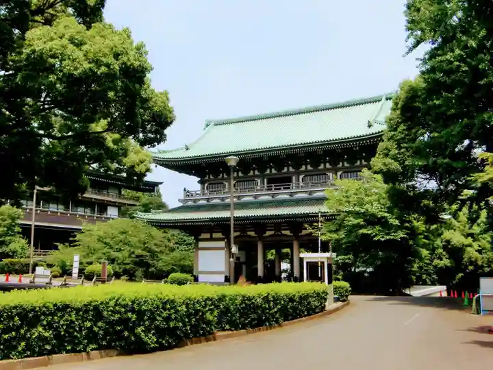 総持寺の山門・神門