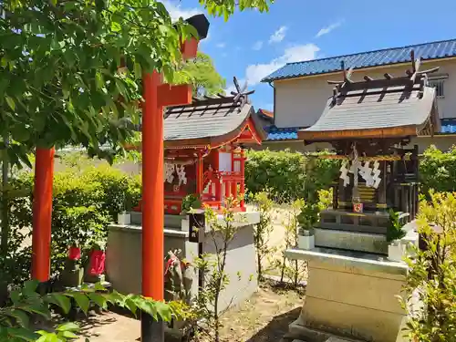 稲爪神社の末社