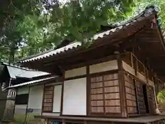 志太張神社の本殿