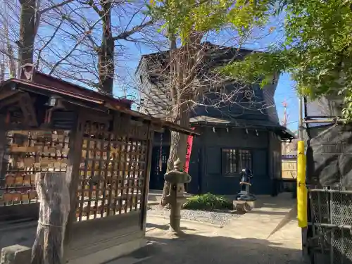 若宮八幡宮 の{uncategorized: "未分類", other: "その他", undefined: "問題あり", building: "その他建物", grave: "お墓", sacred_gate: "鳥居", guardian: "狛犬", statue: "像", buddha: "仏像", history: "歴史", nature: "自然", garden: "庭園", animal: "動物", pagoda: "塔", temizu: "手水舎", mountain_gate: "山門・神門", sanctuary: "本殿・本堂", subordinate: "末社・摂社", art: "芸術", scenery: "景色", jizo: "地蔵", ema: "絵馬", goshuin: "御朱印", omikuji: "おみくじ", items: "授与品その他", amulet: "お守り", goshuincho: "御朱印帳", eats: "食事", festival: "お祭り", votive_dance: "神楽", shichigosan: "七五三参", wedding: "結婚式", experience: "体験その他", initially: "初詣", around: "周辺", anti_infection: "感染症対策"}