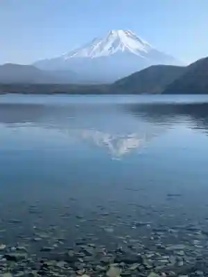 富士山本宮浅間大社の{uncategorized: "未分類", other: "その他", undefined: "問題あり", building: "その他建物", grave: "お墓", sacred_gate: "鳥居", guardian: "狛犬", statue: "像", buddha: "仏像", history: "歴史", nature: "自然", garden: "庭園", animal: "動物", pagoda: "塔", temizu: "手水舎", mountain_gate: "山門・神門", sanctuary: "本殿・本堂", subordinate: "末社・摂社", art: "芸術", scenery: "景色", jizo: "地蔵", ema: "絵馬", goshuin: "御朱印", omikuji: "おみくじ", items: "授与品その他", amulet: "お守り", goshuincho: "御朱印帳", eats: "食事", festival: "お祭り", votive_dance: "神楽", shichigosan: "七五三参", wedding: "結婚式", experience: "体験その他", initially: "初詣", around: "周辺", anti_infection: "感染症対策"}