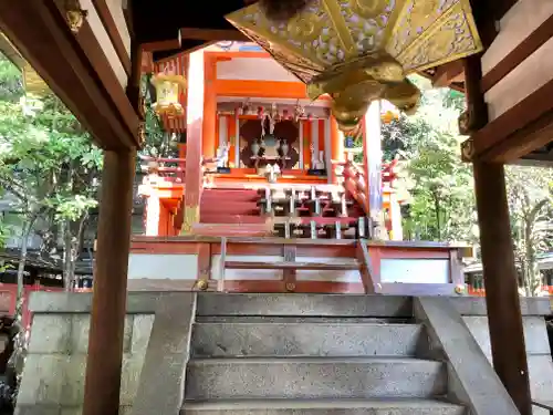 満足稲荷神社の本殿・本堂