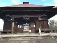 龍石寺の本殿・本堂