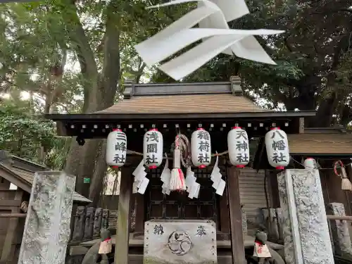 御霊神社の{uncategorized: "未分類", other: "その他", undefined: "問題あり", building: "その他建物", grave: "お墓", sacred_gate: "鳥居", guardian: "狛犬", statue: "像", buddha: "仏像", history: "歴史", nature: "自然", garden: "庭園", animal: "動物", pagoda: "塔", temizu: "手水舎", mountain_gate: "山門・神門", sanctuary: "本殿・本堂", subordinate: "末社・摂社", art: "芸術", scenery: "景色", jizo: "地蔵", ema: "絵馬", goshuin: "御朱印", omikuji: "おみくじ", items: "授与品その他", amulet: "お守り", goshuincho: "御朱印帳", eats: "食事", festival: "お祭り", votive_dance: "神楽", shichigosan: "七五三参", wedding: "結婚式", experience: "体験その他", initially: "初詣", around: "周辺", anti_infection: "感染症対策"}