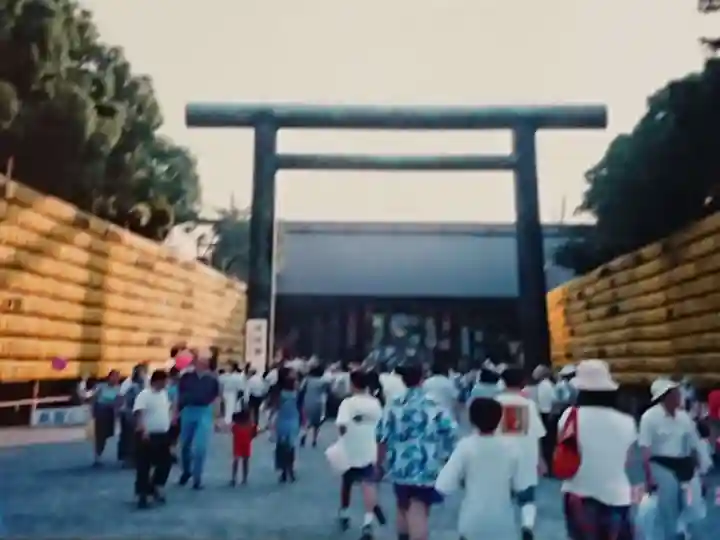 靖國神社の鳥居