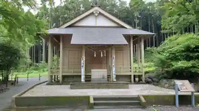 人穴浅間神社の本殿・本堂