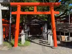 生玉稲荷神社の鳥居