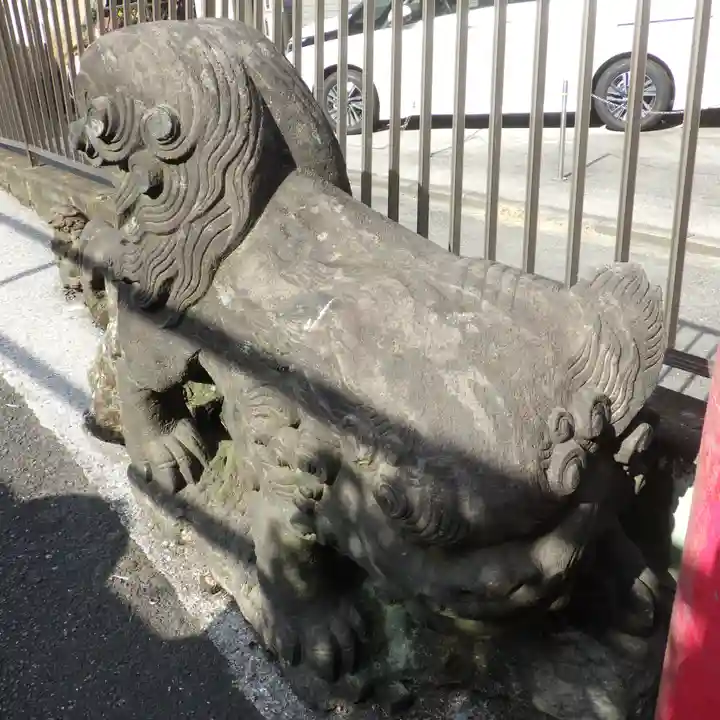 開運出世稲荷(延命院境内社)の狛犬