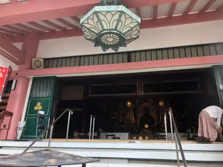 誓願寺の本殿・本堂