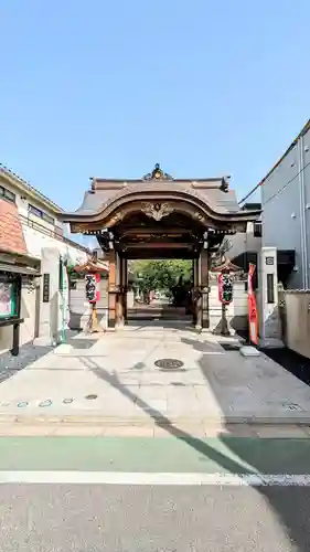 不動院の山門