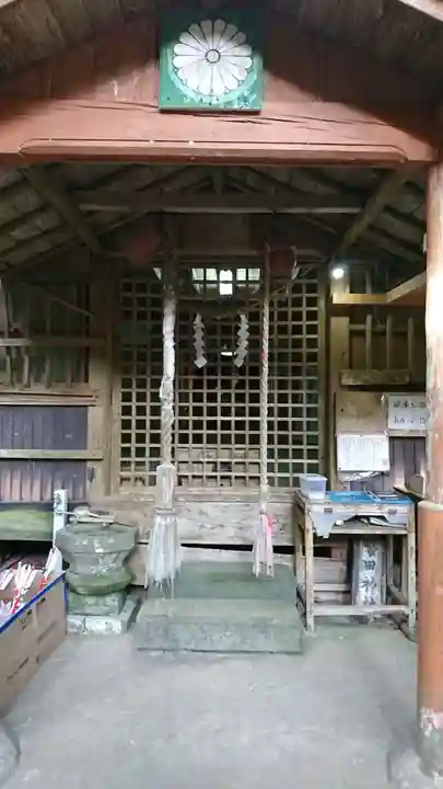 弊田神社の本殿・本堂