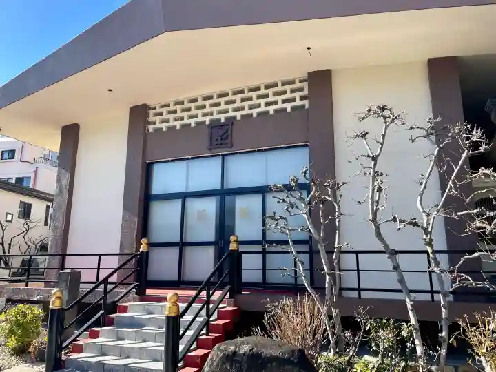 玄静院の{uncategorized: "未分類", other: "その他", undefined: "問題あり", building: "その他建物", grave: "お墓", sacred_gate: "鳥居", guardian: "狛犬", statue: "像", buddha: "仏像", history: "歴史", nature: "自然", garden: "庭園", animal: "動物", pagoda: "塔", temizu: "手水舎", mountain_gate: "山門・神門", sanctuary: "本殿・本堂", subordinate: "末社・摂社", art: "芸術", scenery: "景色", jizo: "地蔵", ema: "絵馬", goshuin: "御朱印", omikuji: "おみくじ", items: "授与品その他", amulet: "お守り", goshuincho: "御朱印帳", eats: "食事", festival: "お祭り", votive_dance: "神楽", shichigosan: "七五三参", wedding: "結婚式", experience: "体験その他", initially: "初詣", around: "周辺", anti_infection: "感染症対策"}