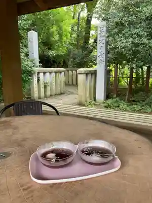 氣比神宮の食事