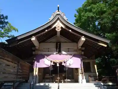 彌彦神社　(伊夜日子神社)の本殿・本堂