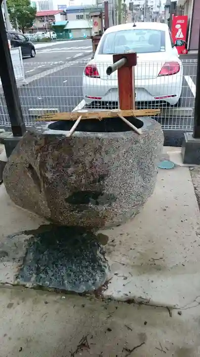 阿邪訶根神社の手水舎