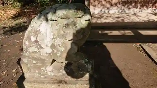 玉敷神社の狛犬