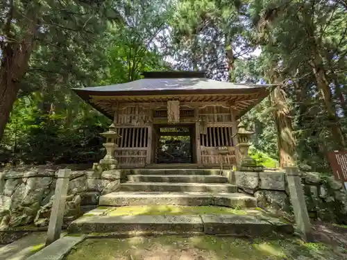 東堂山 満福寺（昭和羅漢）の建物その他