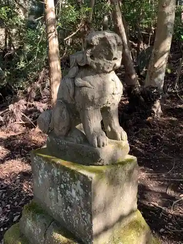 高宕観音堂の狛犬