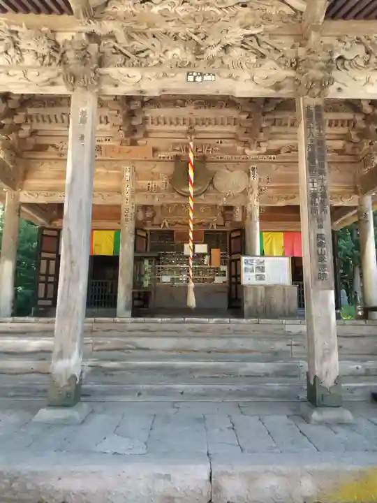 幸徳院笹野寺の本殿・本堂