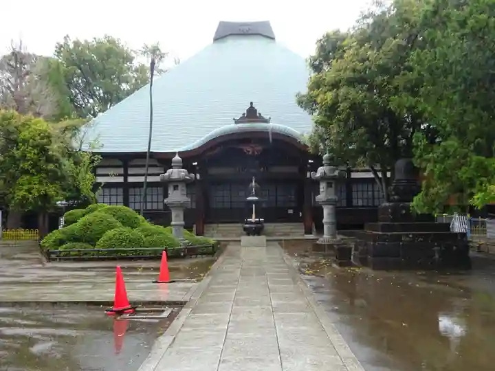 三会寺の本殿・本堂
