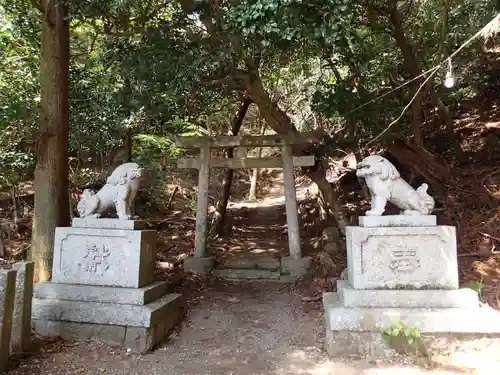 能理刀神社の狛犬