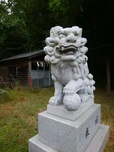 琴平神社の狛犬