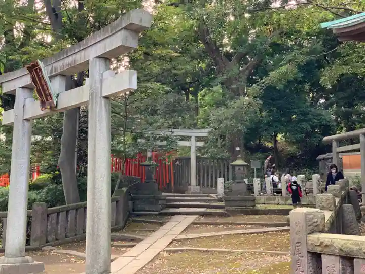 根津神社の鳥居