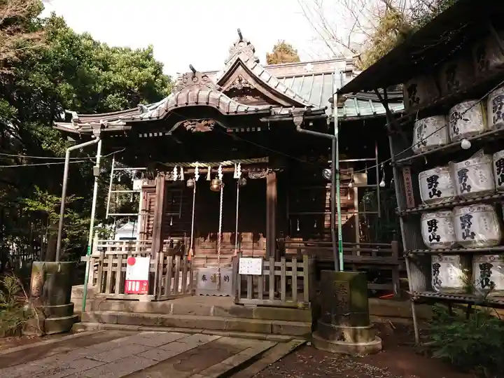 諏訪神社の本殿・本堂