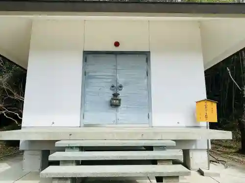 福照寺の{uncategorized: "未分類", other: "その他", undefined: "問題あり", building: "その他建物", grave: "お墓", sacred_gate: "鳥居", guardian: "狛犬", statue: "像", buddha: "仏像", history: "歴史", nature: "自然", garden: "庭園", animal: "動物", pagoda: "塔", temizu: "手水舎", mountain_gate: "山門・神門", sanctuary: "本殿・本堂", subordinate: "末社・摂社", art: "芸術", scenery: "景色", jizo: "地蔵", ema: "絵馬", goshuin: "御朱印", omikuji: "おみくじ", items: "授与品その他", amulet: "お守り", goshuincho: "御朱印帳", eats: "食事", festival: "お祭り", votive_dance: "神楽", shichigosan: "七五三参", wedding: "結婚式", experience: "体験その他", initially: "初詣", around: "周辺", anti_infection: "感染症対策"}