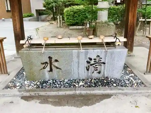 若宮八幡社の手水舎