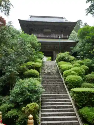 雲巌寺の山門