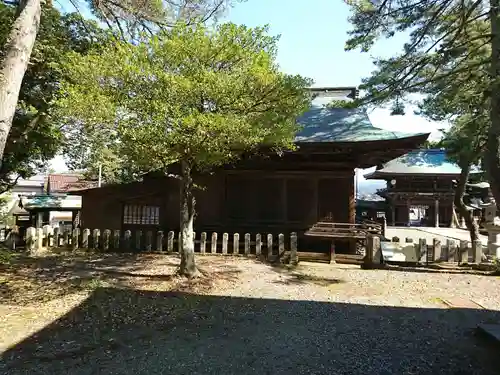 菅生石部神社の本殿