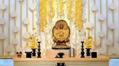 増上寺塔頭 三縁山 宝珠院の像