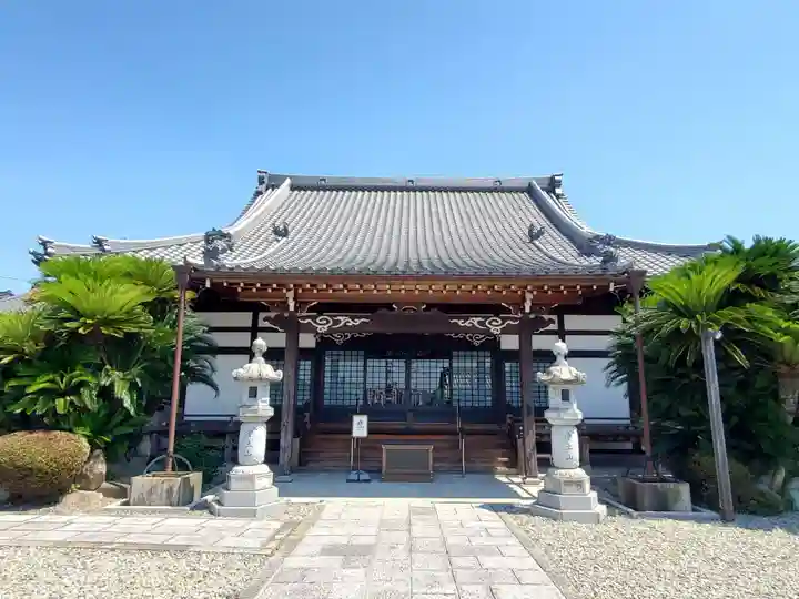 明徳寺の本殿・本堂