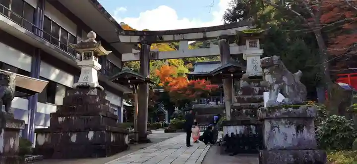 黒龍社(伊奈波神社境内社)の鳥居