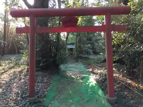 八幡神社の鳥居