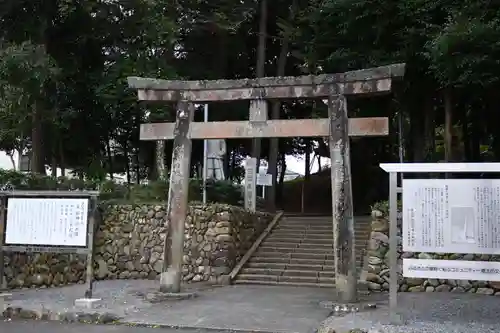 草薙神社の鳥居