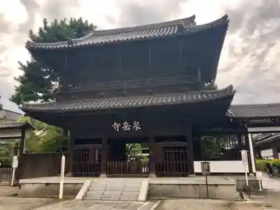 泉岳寺の山門・神門