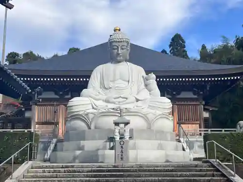 御誕生寺（猫寺）(福井県)